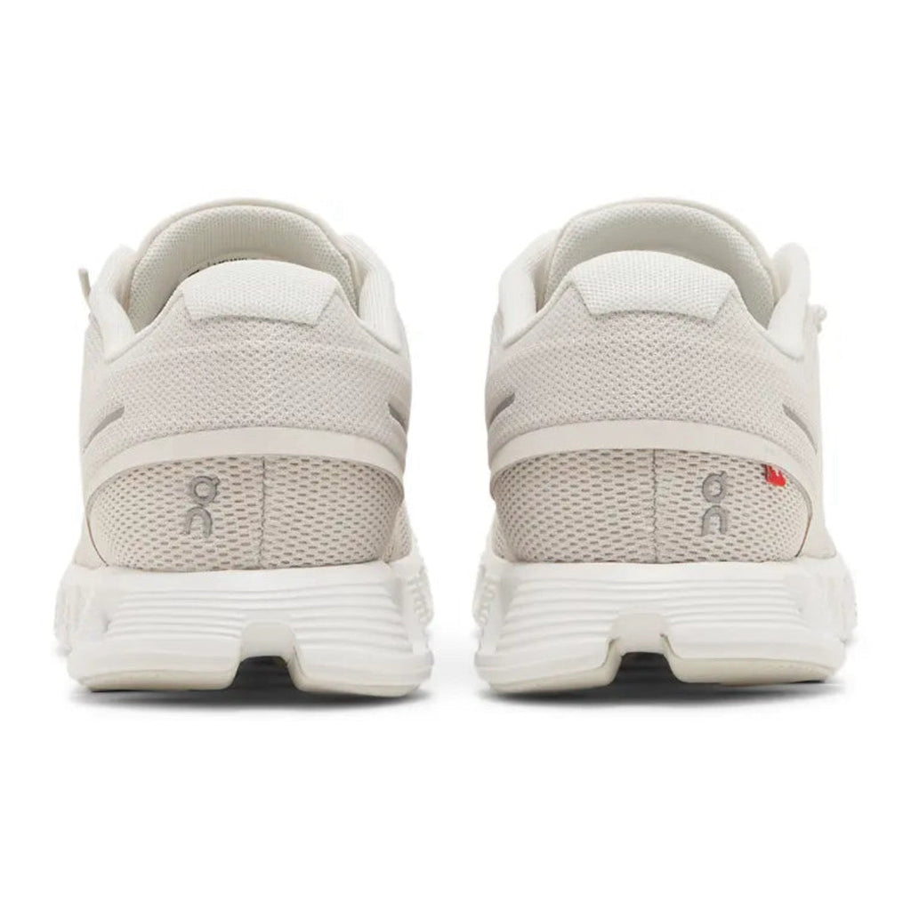 On Running Cloud 5 Pearl/White