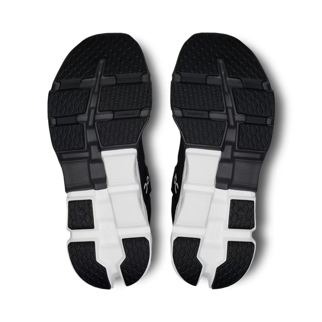 ON Cloudflyer 5 Black | White