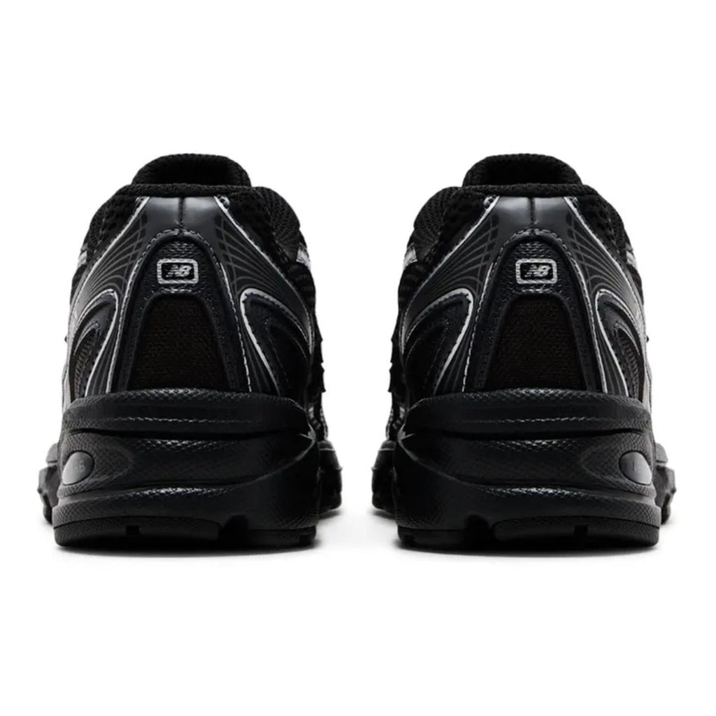 New Balance 740 Big Kid 'Black Silver Metallic'