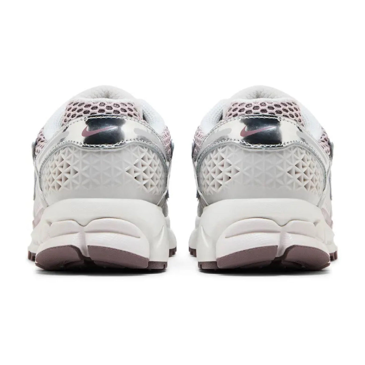 Nike Wmns Air Zoom Vomero 5 'Chrome Platinum Violet'