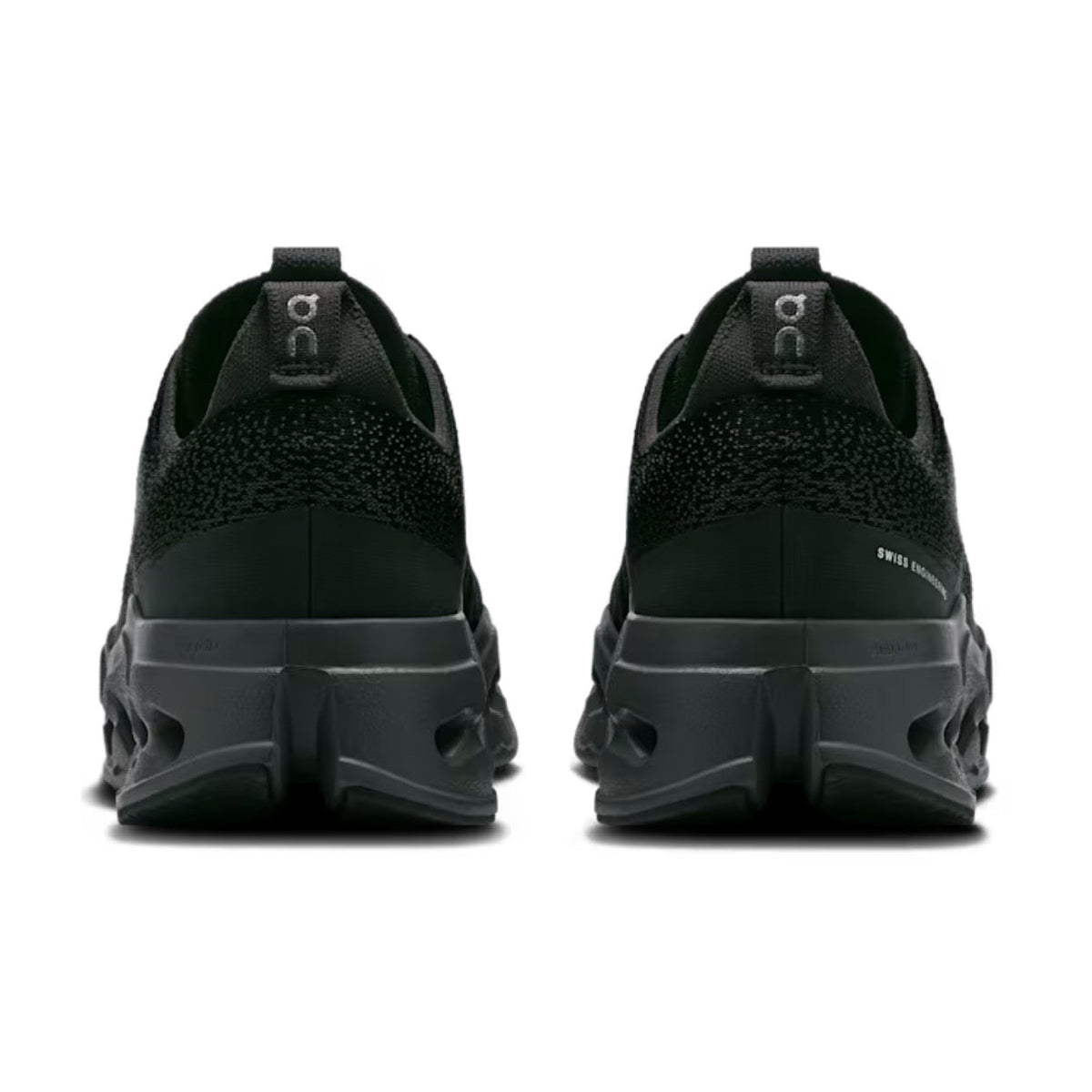 ON Cloudsurfer Max Black | Black