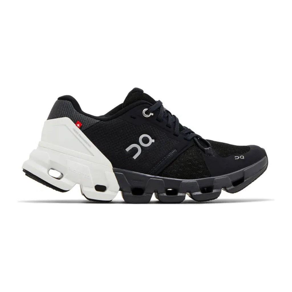 On Running Cloudflyer 4 Black/White